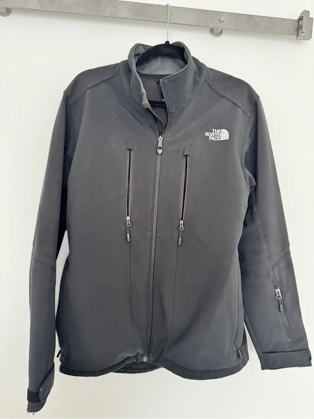 The North Face Men's black Fleece Jacket with Black Trim
